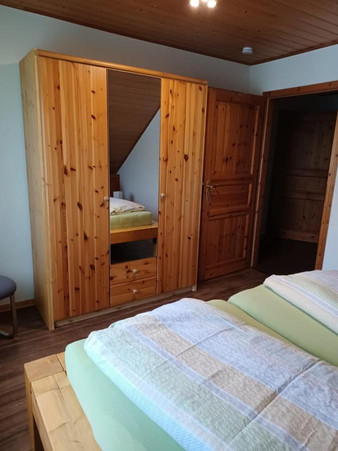 Ferienwohnung Kittel Oberzissen Экстерьер фото