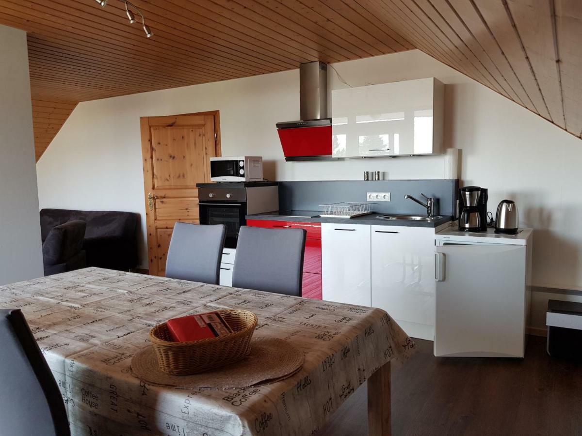Ferienwohnung Kittel Oberzissen Экстерьер фото